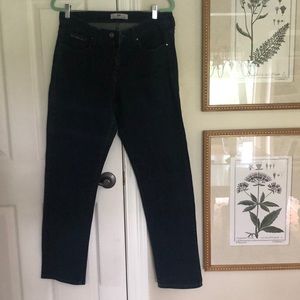 Levi’s perfectly shaping/512 skinny jeans
